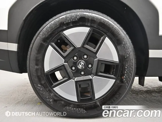 Hyundai Santa Fe 2024 thumb 5