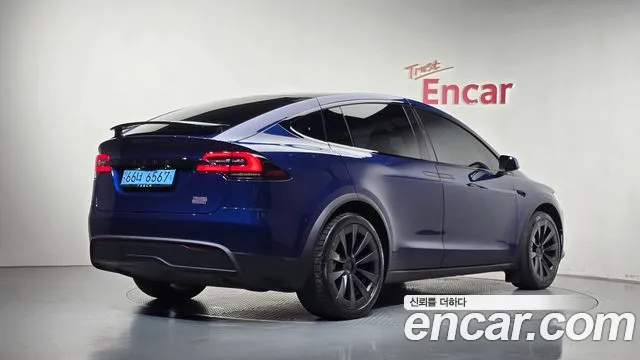 Tesla Model X 2023 thumb 2