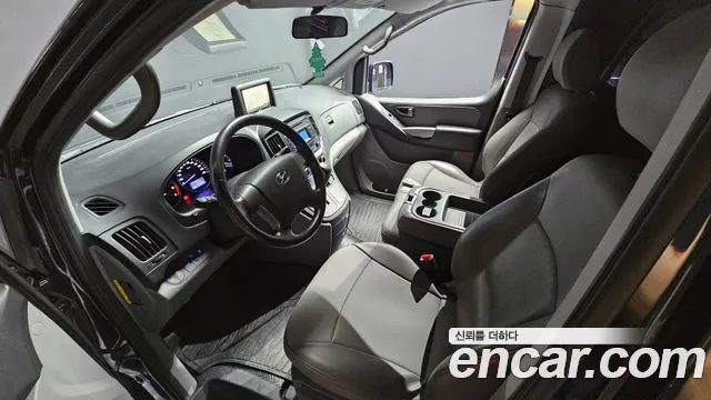 Hyundai Starex 2019 thumb 7