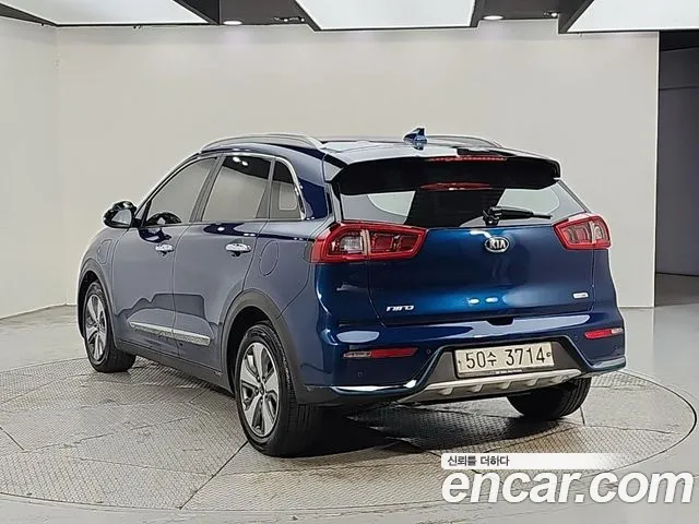 Kia Niro 2019 thumb 3