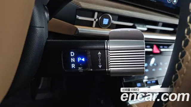 Hyundai Santa Fe 2024 thumb 8
