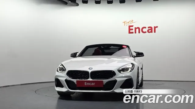 BMW Z4 2021 thumb 3