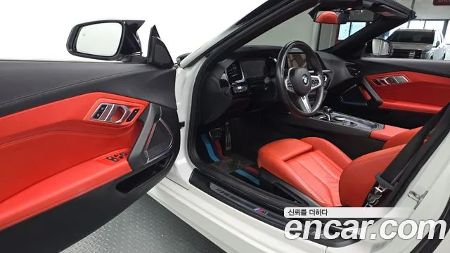 BMW Z4 2021 thumb 10
