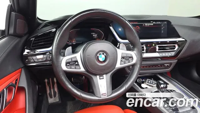 BMW Z4 2021 thumb 11