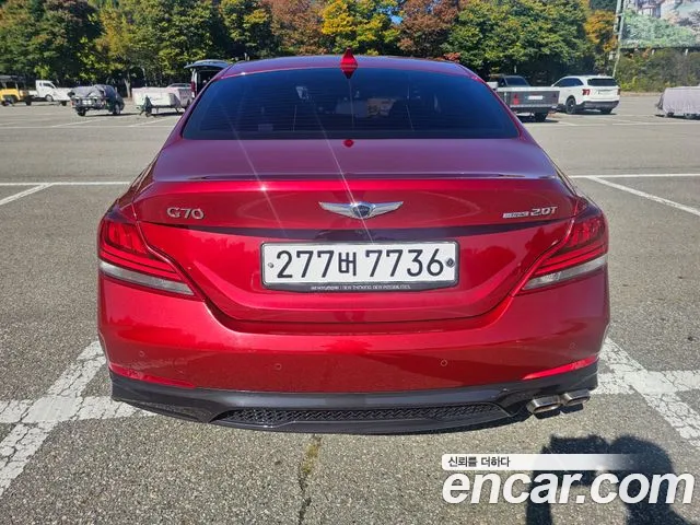 Genesis G70 2019 thumb 4