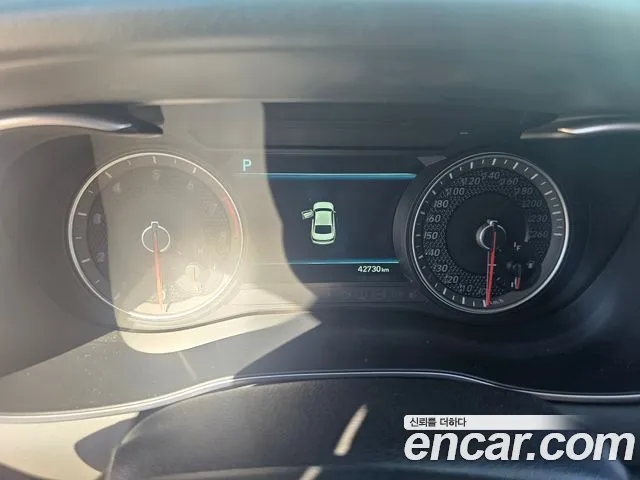 Genesis G70 2019 thumb 9