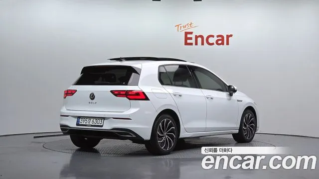 Volkswagen Golf Sportsvan 2022 thumb 2
