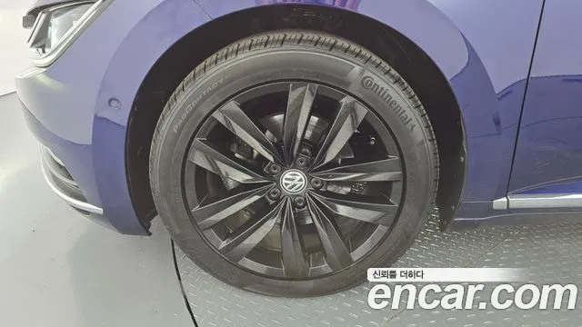 Volkswagen Arteon 2019 thumb 5