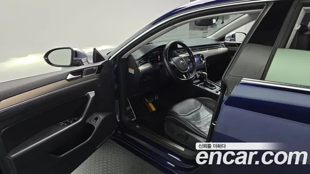 Volkswagen Arteon 2019 thumb 10