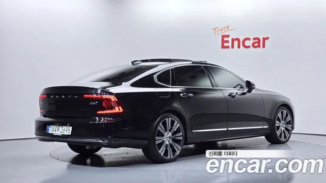 Volvo S90 2023 thumb 2
