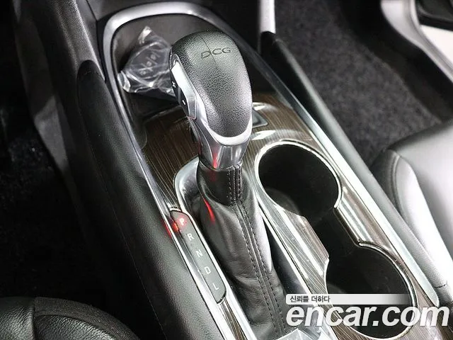 ChevroletGMDaewoo Malibu 2017 thumb 8