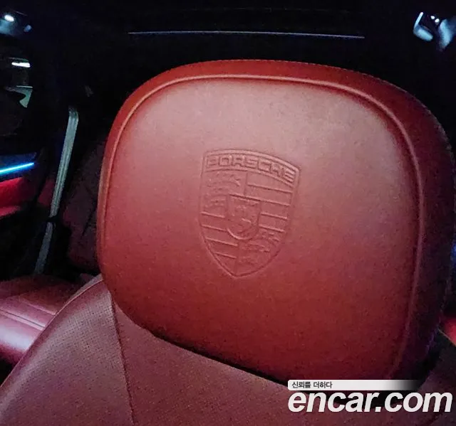 Porsche Cayenne 2023 thumb 8