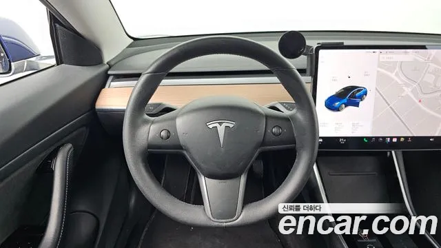 Tesla Model 3 2020 thumb 12