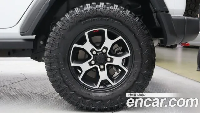 Jeep Wrangler 2023 thumb 4