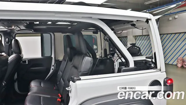 Jeep Wrangler 2023 thumb 8