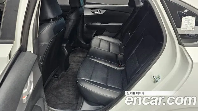 Kia K3 2022 thumb 12