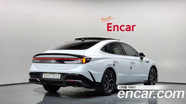 Hyundai Sonata 2023 thumb 2