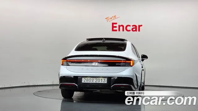 Hyundai Sonata 2023 thumb 4