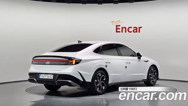 Hyundai Sonata 2024 thumb 2