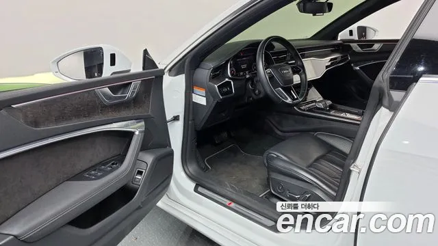 Audi A7 2020 thumb 10