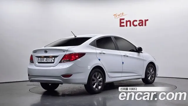 Hyundai Accent 2019 thumb 2