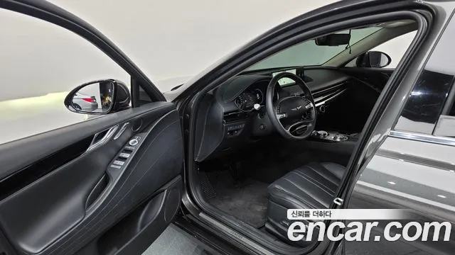 Genesis G80 2023 thumb 10