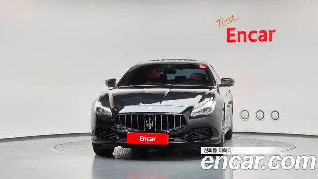 Maserati Quattroporte 2020 thumb 3