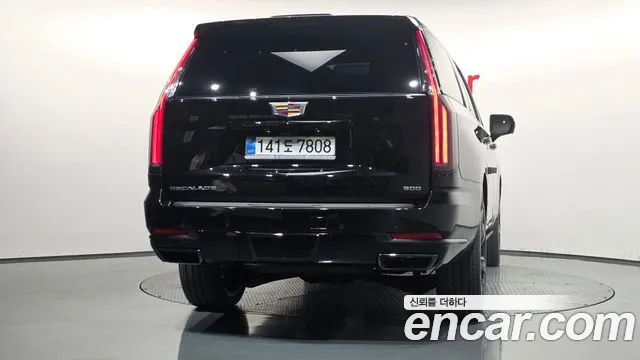 Cadillac Escalade 2025 thumb 4