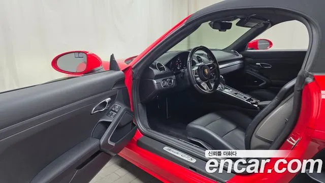 Porsche Cayman 2024 thumb 10