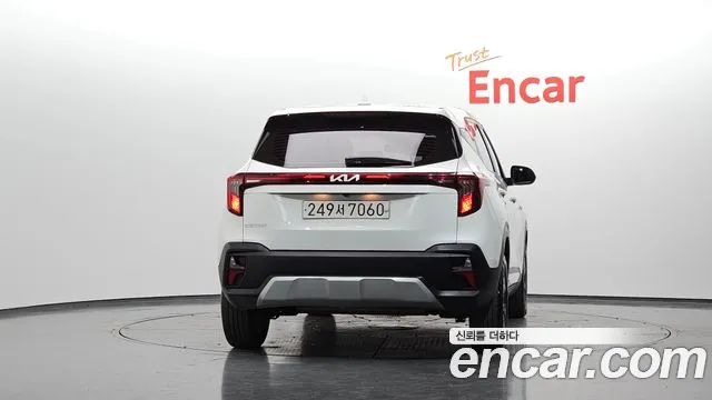 Kia Seltos 2023 thumb 4