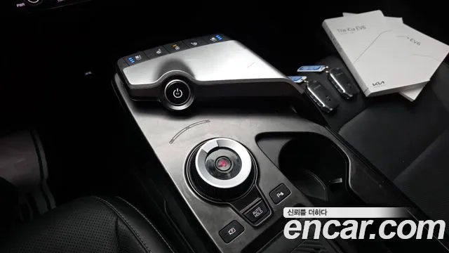 Kia EV6 2021 thumb 8