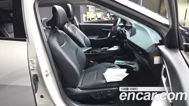 Kia EV6 2021 thumb 10