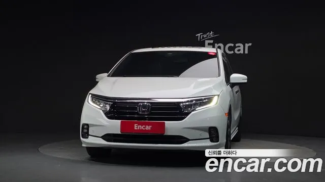 Honda Odyssey 2023 thumb 3