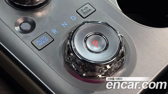 Genesis GV70 2025 thumb 8