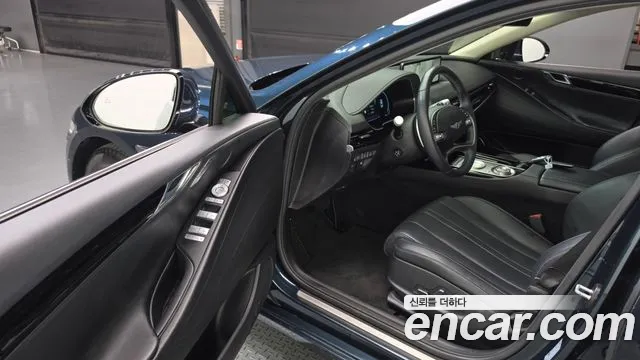 Genesis G80 2022 thumb 10