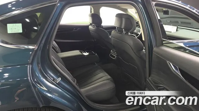 Genesis G80 2022 thumb 12