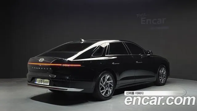 Hyundai Grandeur 2023 thumb 2