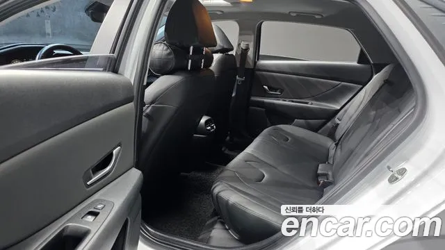 Hyundai Avante 2020 thumb 12