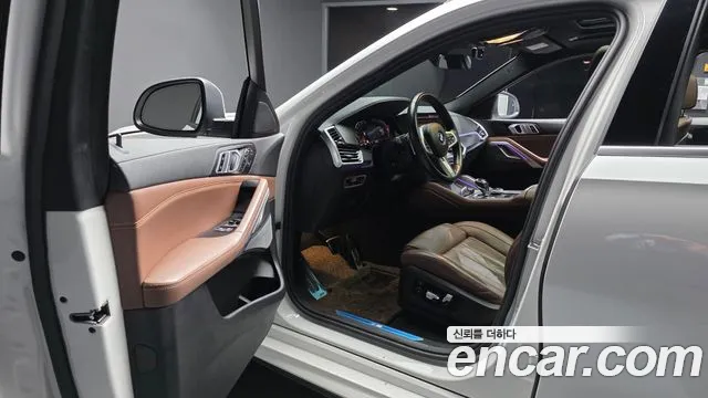 BMW X6 2022 thumb 10