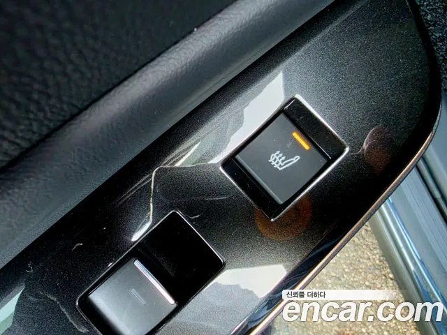 Toyota Crown 2024 thumb 9