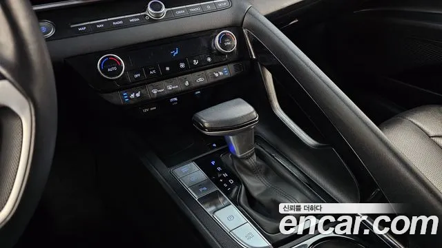 Hyundai Avante 2023 thumb 9