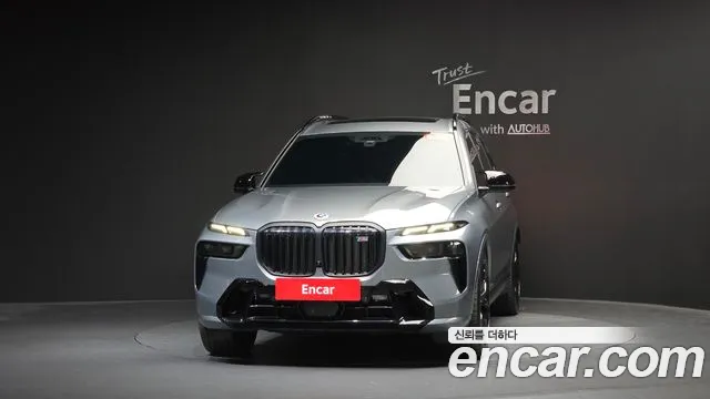 BMW X7 2023 thumb 2