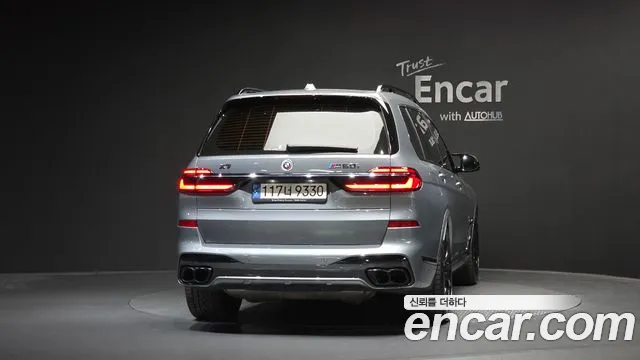 BMW X7 2023 thumb 3