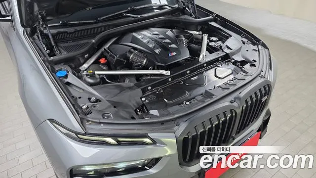 BMW X7 2023 thumb 5