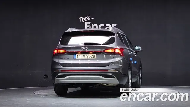 Hyundai Santa Fe 2021 thumb 4
