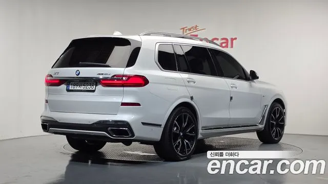 BMW X7 2022 thumb 2