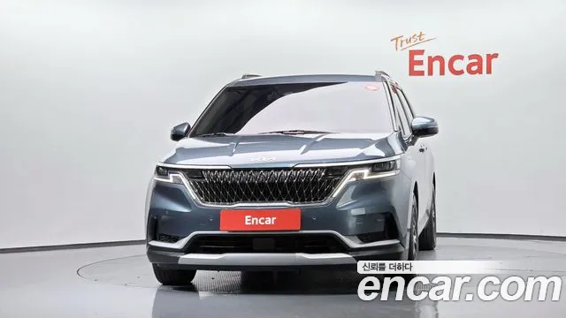 Kia Carnival 2022 thumb 3