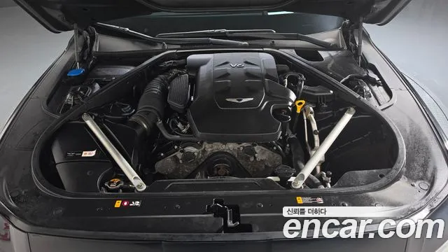 Genesis G90 2019 thumb 5