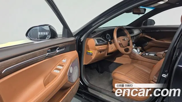 Genesis G90 2019 thumb 9
