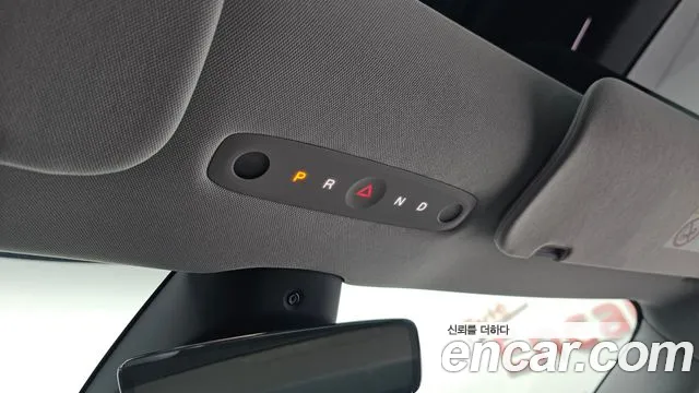 Tesla Model 3 2026 thumb 9